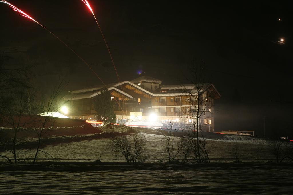 Hotel Ortler อุลติโม ภายนอก รูปภาพ